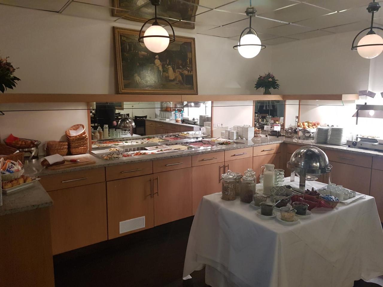Faldernpoort Emden Bagian luar foto